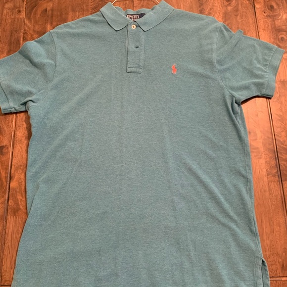 Polo - Picture 1 of 3
